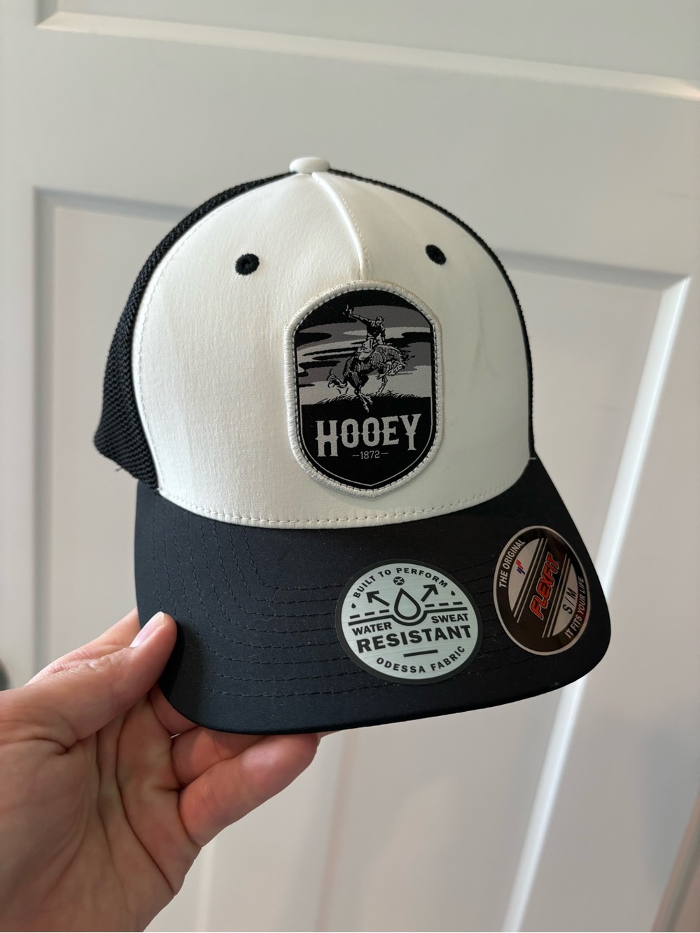 Hooey Black and White Mesh Back Trucker Hat